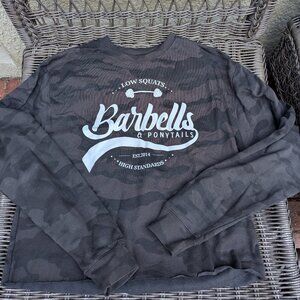 Barbells And Ponytails Camo  Crop "Logo" Pullover Sweatshirt Sz L